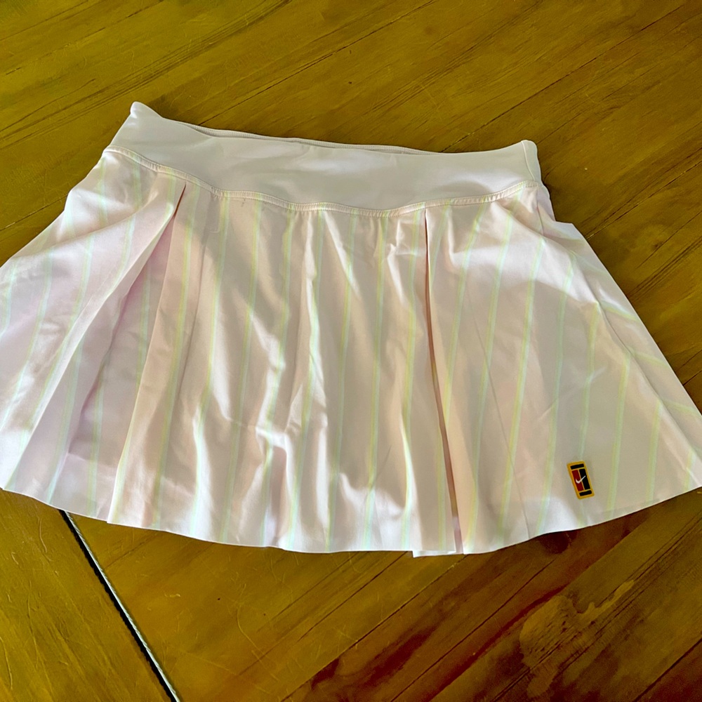 SUPER cute pink Nike tennis skirt!